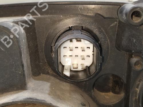 Right headlight FIAT BRAVO II (198_) 1.6 D Multijet (198AXH1B) | BP31756623C29