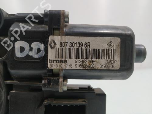Right front window motor RENAULT MEGANE III Hatchback (BZ0/1_, B3_) 1.9 dCi (BZ0N, BZ0J) | BP37012322E20 - Image 3