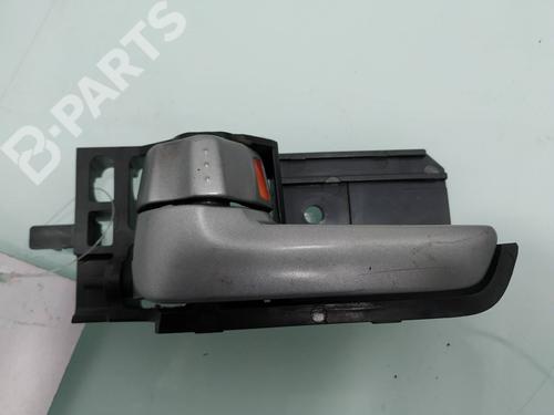 Used Front left interior door handle Front left interior door handle SUZUKI SWIFT III (MZ, EZ) 1.3 (RS413, ZC11S) (92 hp) 11176536 11176536