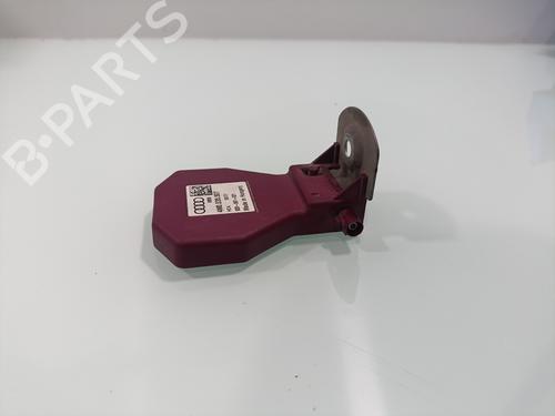 Antenne/Base AUDI A3 Sportback (8YA, 8YF) 35 TDI | BP33440754C140 - Image 4