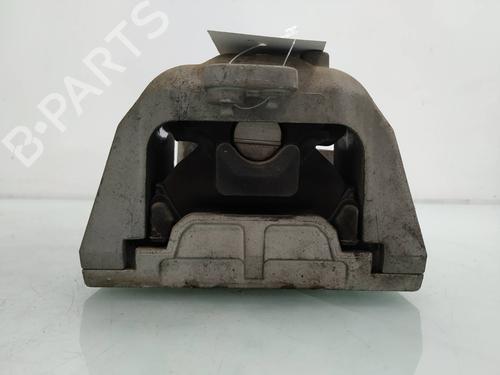 Used Engine mount VW GOLF IV (1J1) 1.4 16V (75 hp) 9580525