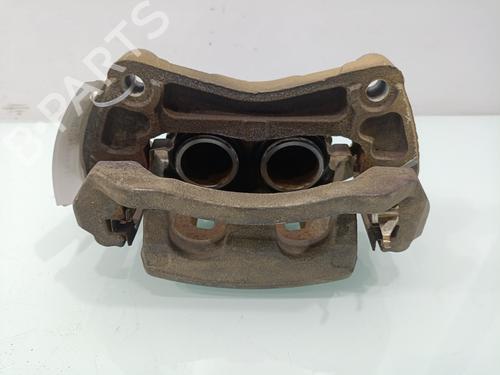 Used Right front brake caliper Right front brake caliper RENAULT KOLEOS I (HY_) 2.0 dCi (HY0K) (150 hp) 36073386 36073386