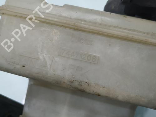 Brake master cylinder LAND ROVER FREELANDER I (L314)  | BP31909229M77 