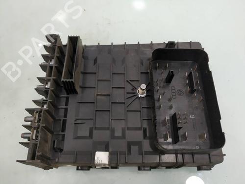 Fuse box VW GOLF V (1K1)  | BP8592811E1 