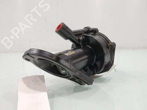 Used Vacuum pump Vacuum pump FORD FOCUS I Saloon (DFW) 1.8 Turbo DI / TDDi (75 hp) 33620322 33620322