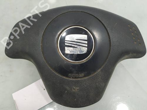 Used Driver airbag SEAT CORDOBA (6L2) 1.9 TDI (100 hp) 9846939
