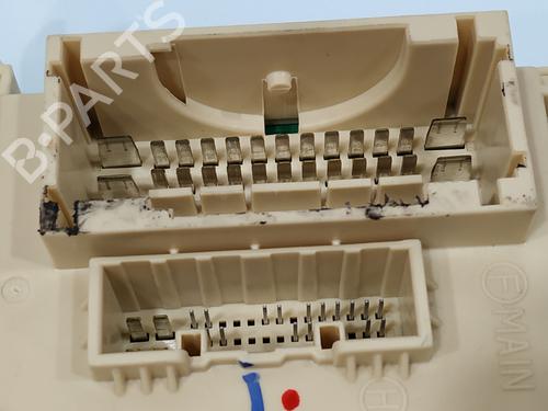 Fuse box KIA CARENS IV  | BP26432107E1 