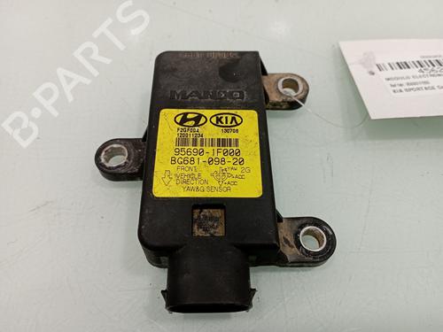 Used Electronic module KIA SPORTAGE III (SL) 1.7 CRDi (116 hp) 15227276