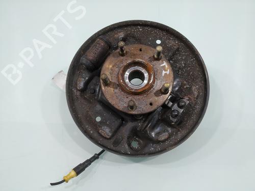 Used Left rear steering knuckle LAND ROVER FREELANDER I (L314) [1998-2006]  31909237