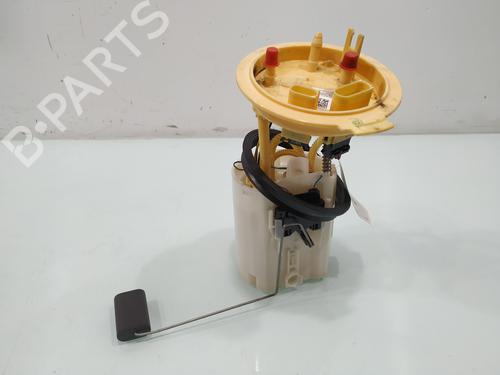 Used Fuel pump Fuel pump AUDI A3 Sportback (8YA, 8YF) 35 TDI (150 hp) 33935838 33935838