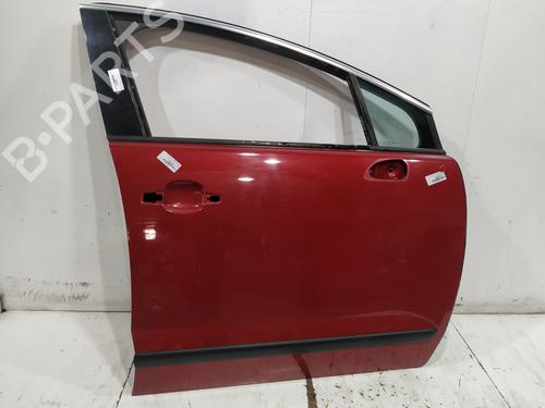 Used Right front door Right front door 32700127 32700127