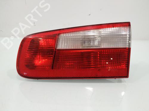 Feu de coffre droit RENAULT LAGUNA II (BG0/1_) 1.8 16V (BG0B, BG0M) (120 hp) 31251122