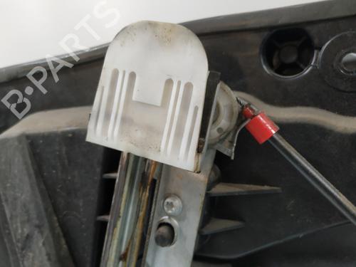 Alzavetro anteriore sinistro FORD FIESTA VI (CB1, CCN) 1.6 TDCi | BP29955691C22