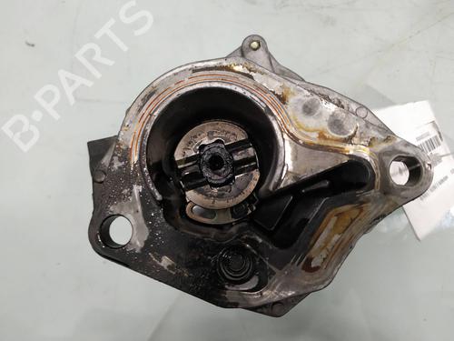 Used Vacuum pump RENAULT SCÉNIC II (JM0/1_) [2003-2010]  9819677