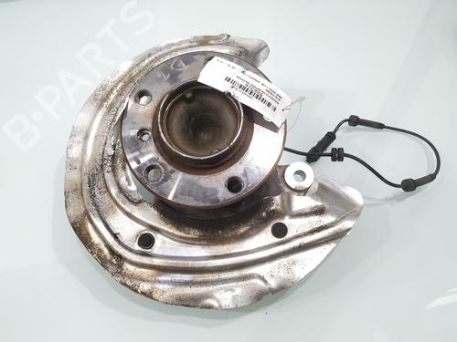 Used Left front steering knuckle BMW 1 (F21) 118 d (150 hp) 26973786