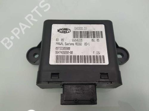 Used Electronic module CITROËN C4 Coupe (LA_) 2.0 HDi (136 hp) 8087425