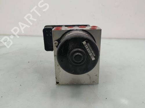 Used ABS pump BMW 3 (E46) 320 d (136 hp) 9106457