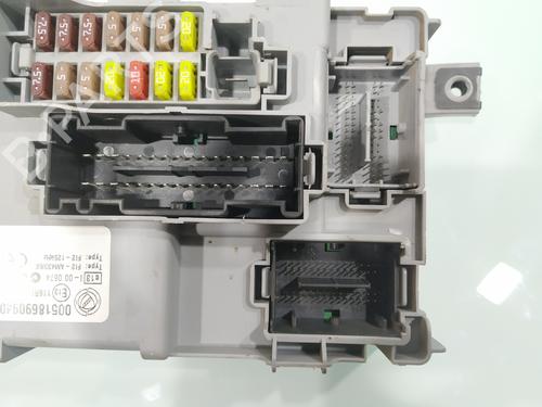 Fuse box FIAT GRANDE PUNTO (199_) 1.3 D Multijet (199.AXD11, 199.AXD1A, 199.AXD1B,... | BP23239810E1 