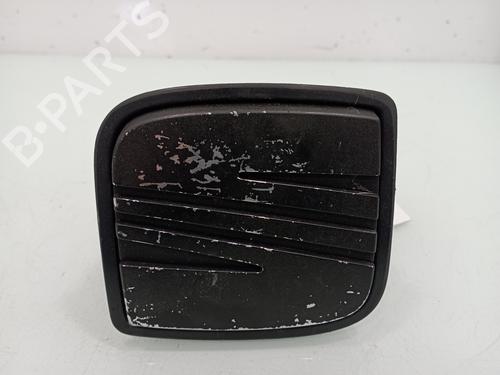 Used Tailgate handle SEAT IBIZA III (6L1) [2002-2009]  12433295