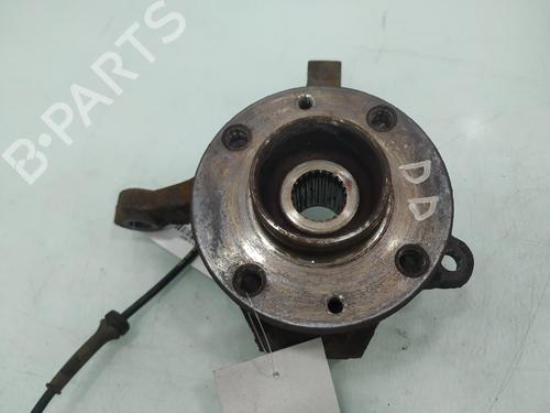 Used Right front steering knuckle RENAULT CLIO II (BB_, CB_) [1998-2016]  18135597