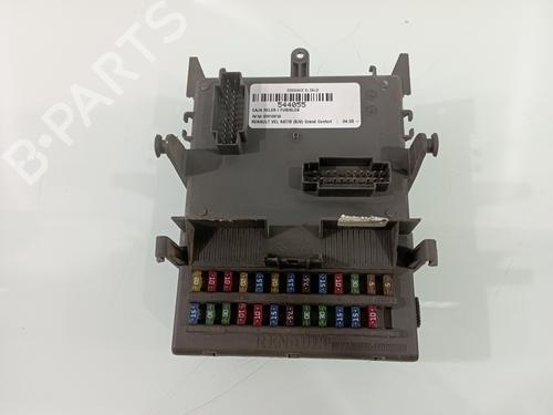 Zekeringkast RENAULT VEL SATIS (BJ0_) 2.2 dCi (BJ0M) (113 hp) 29582516
