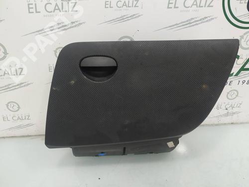 Used Glove box Glove box SEAT TOLEDO III (5P2) 1.9 TDI (105 hp) 8094341 8094341