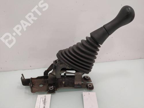 Used Manual gearbox selector Manual gearbox selector CHRYSLER VOYAGER IV (RG, RS) 2.5 CRD (141 hp) 10747776 10747776
