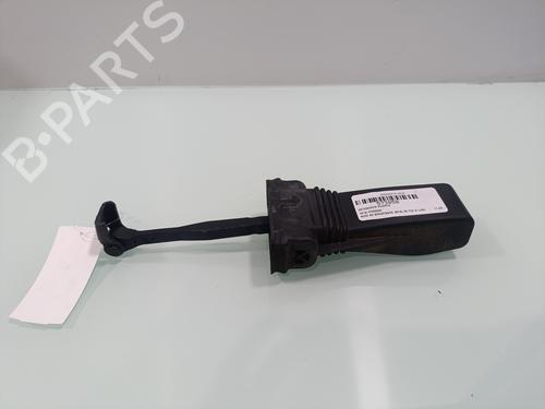 hingedoor-check-strap-audi-a3-sportback-8ya-8yf-2019-33440732 main image