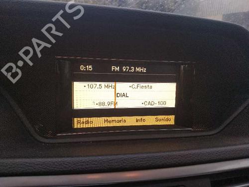 Used Radio MERCEDES-BENZ E-CLASS (W212) E 200 CDI / BlueTEC (212.005, 212.006) (136 hp) 8085934