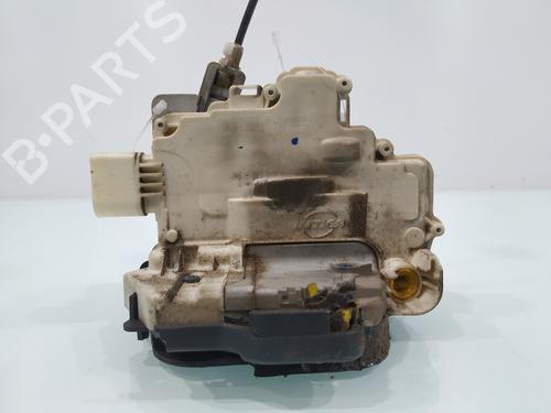 Used Front left lock AUDI A4 B7 (8EC) 2.0 TDI 16V (140 hp) 24868423