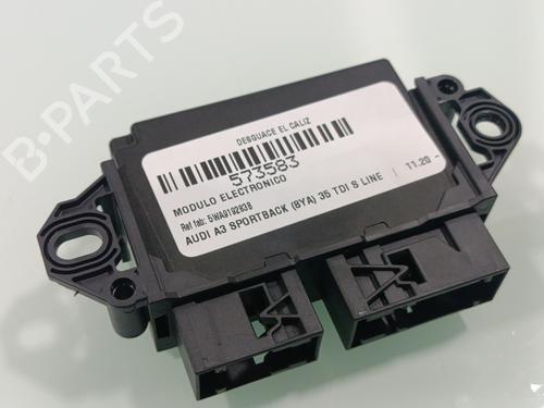 Used Electronic module Electronic module AUDI A3 Sportback (8YA, 8YF) 35 TDI (150 hp) 33440683 33440683