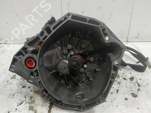 gearbox-renault-megane-iii-hatchback-bz01_-b3_-2008-40182613 main image