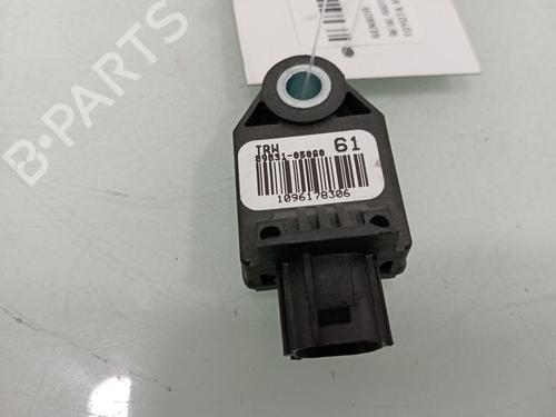 Used Electronic sensor TOYOTA AVENSIS Estate (_T27_) 2.0 D-4D (WWT271_) (143 hp) 15679402