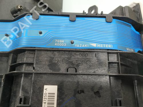 Instrument cluster TOYOTA PRIUS Liftback (_W2_) 1.5 Hybrid (NHW20_, NHW20R) | BP27222656C47 