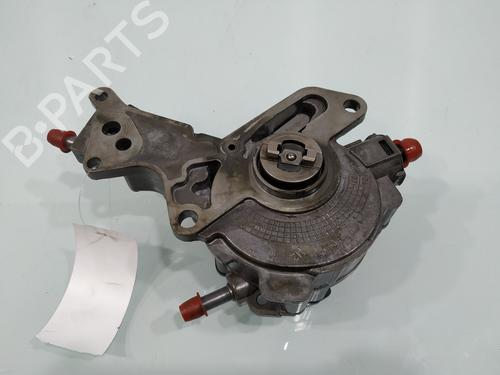 Used Vacuum pump SKODA OCTAVIA I (1U2) 1.9 TDI (100 hp) 31380259