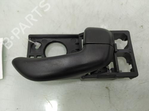 Højre bagtil invendig håndtag HYUNDAI i10 I (PA) 1.1 (69 hp) 21141814