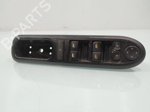 left-front-window-switch-peugeot-407-6d_-2004-2005-2006-2007-2008-2009-2010-2011-32164634 main image