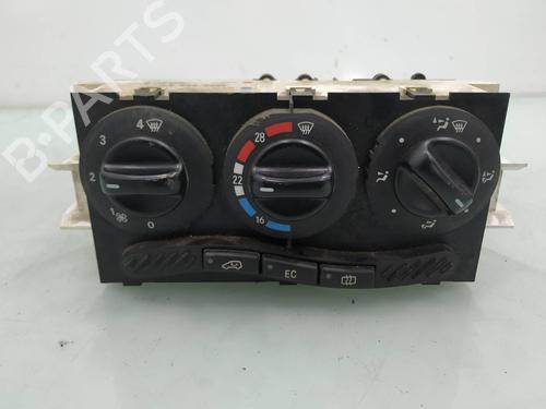 Used Climate control MERCEDES-BENZ A-CLASS (W168) A 170 CDI (168.008) (90 hp) 9760488
