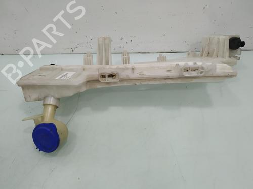 Windscreen washer tank PEUGEOT 5008 II (MC_, MJ_, MR_, M4_) 2.0 BlueHDi 180 (MJAHWW) | BP17326711C113 