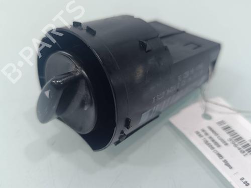 Used Headlight switch Headlight switch 38095581 38095581