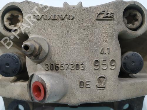 Venstre bremsekaliper foran VOLVO XC90 I (275) D5 AWD | BP30572749M105