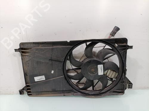 Used Radiator fan Radiator fan VOLVO V50 (545) D2 (114 hp) 33126553 33126553