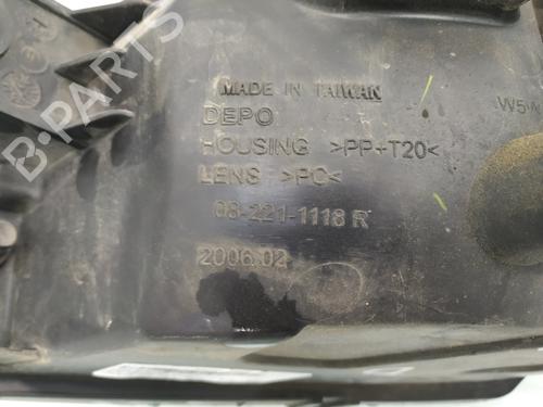 Right headlight HYUNDAI GETZ (TB) 1.1 | BP18694261C29 