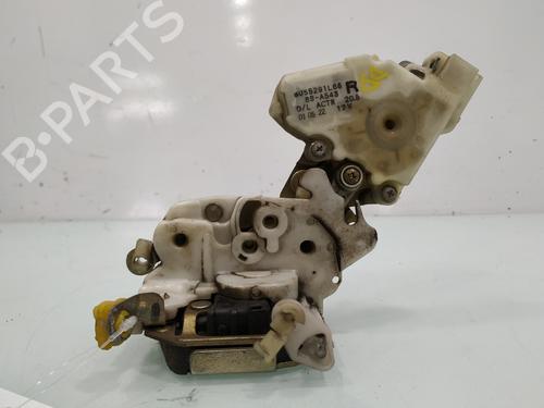 Used Front right lock NISSAN TERRANO II (R20) 2.7 TDi 4WD (125 hp) 13256609