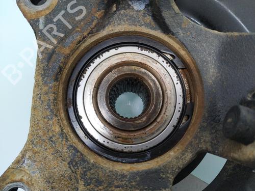 Right front steering knuckle HYUNDAI SANTA FÉ I (SM) 2.0 CRDi | BP22923401M26 