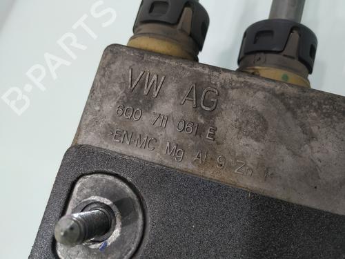 Gear lever SEAT IBIZA IV (6J5, 6P1) | BP31382353M90