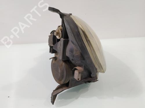 Lampa przednia prawa OPEL CORSA C (X01) 1.3 CDTI (F08, F68) | BP29913329C29