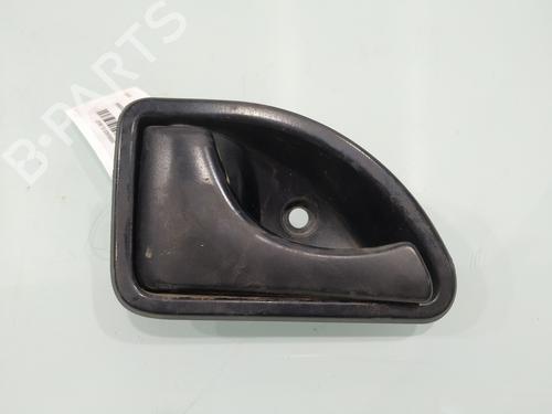 Used Front left interior door handle Front left interior door handle 32018299 32018299