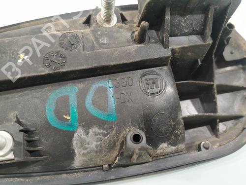 Front right exterior door handle FIAT PUNTO EVO (199_) 1.3 D Multijet (199AXC1A, 199BXC1A, 199AXT1A, 199BXT1A) | BP26275252C129 