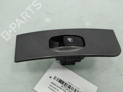 Used Right rear window switch HYUNDAI MATRIX (FC) 1.5 CRDi (102 hp) 17813646
